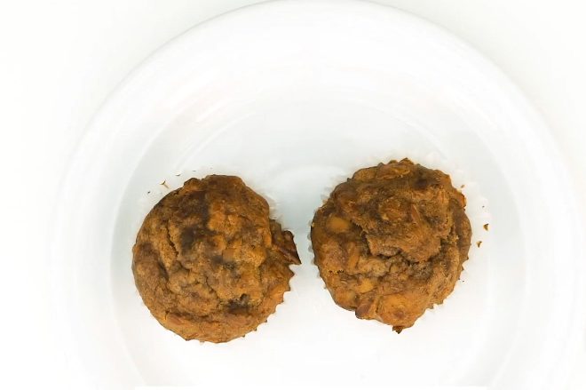 Celebrity Banana Nut Muffins